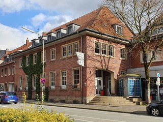 Der Eingang der Alten Sparkasse an der Münsterstraße